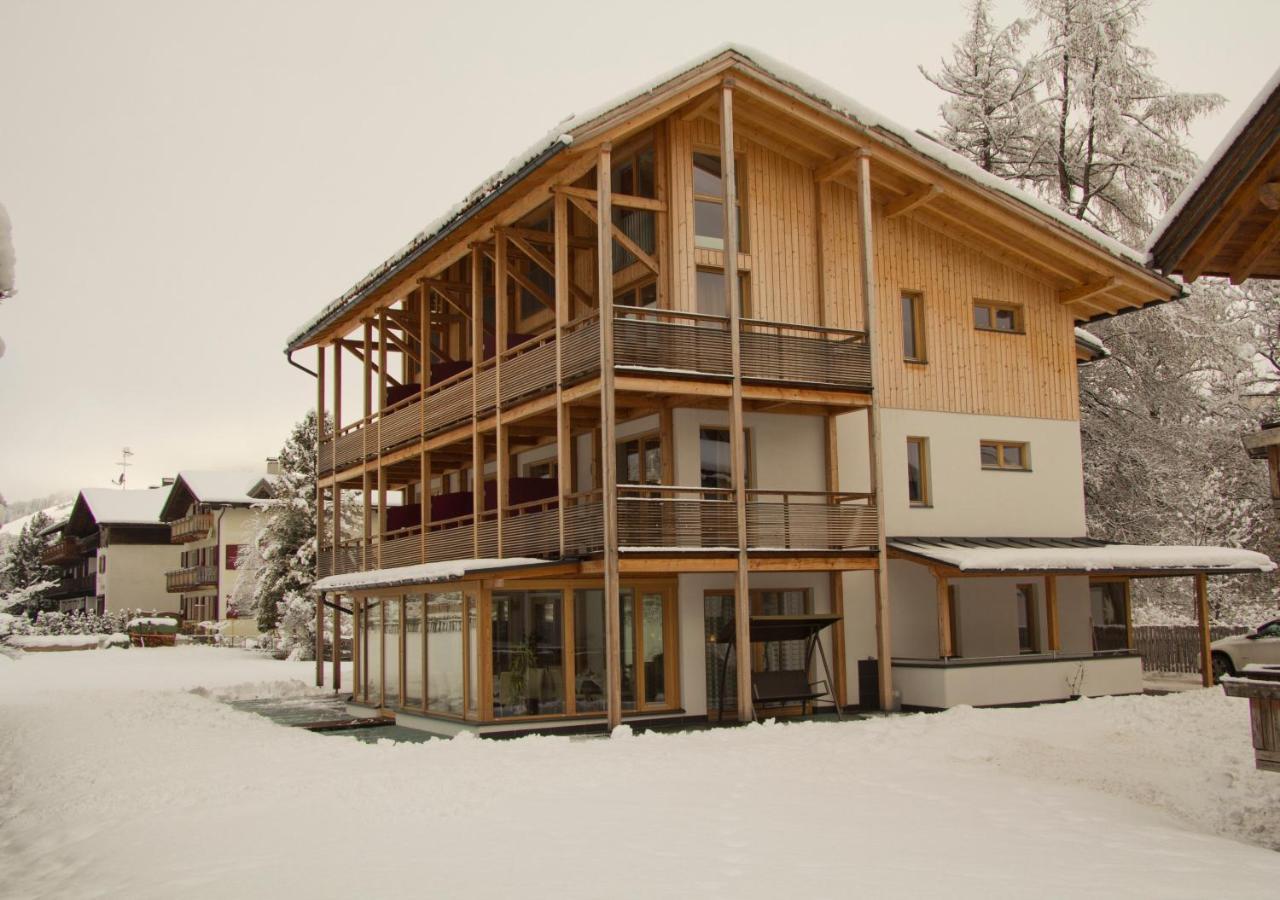 Garni - Hotel Am Burghuegel San Candido Exterior photo